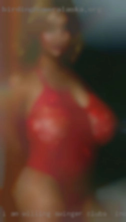 I am willing swinger clubs in Indio to travel some.